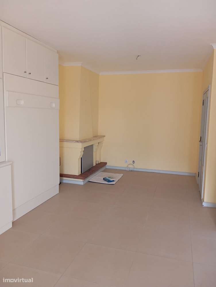 Magnífico apartamento T2 em S. João da Madeira-10