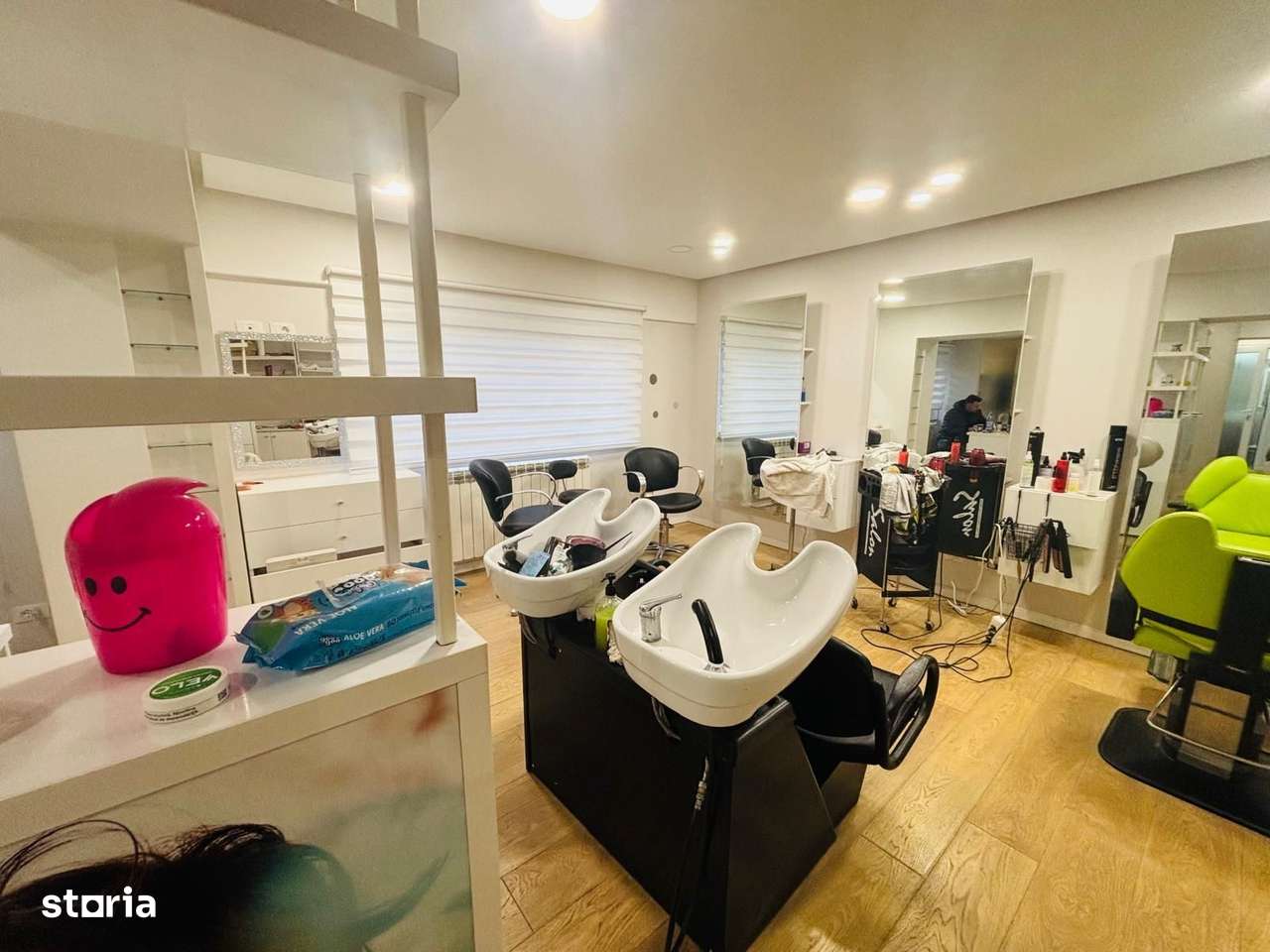 Spațiu Comercial 54 mp – Salon Amenajat | Suceava | 105 000 €-0