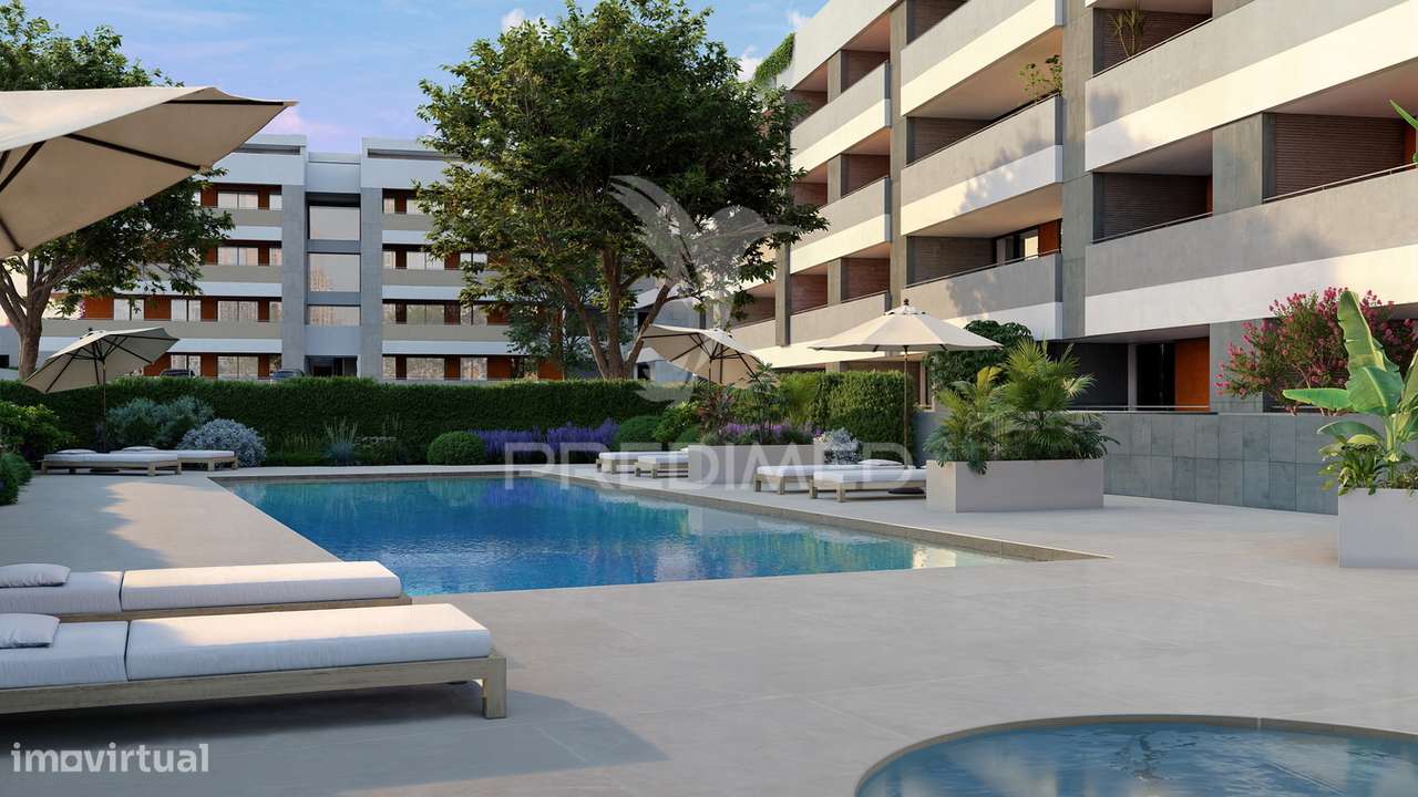 Apartamento T2 de Luxo 133,60m2 - com piscina - em Lagos - Grande imagem: 4/11