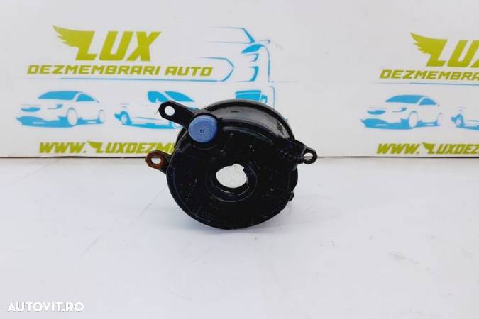 Proiector ceata dreapta 81210-0d041 Toyota Auris 1 seria - 2