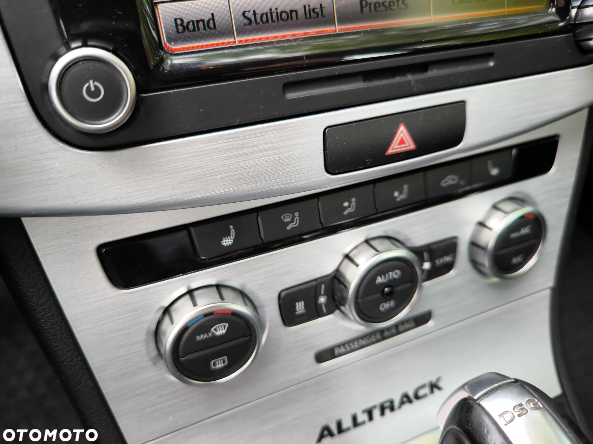 Volkswagen Passat Alltrack 2.0 TDI 4Motion DSG BlueMotion Tec - 16