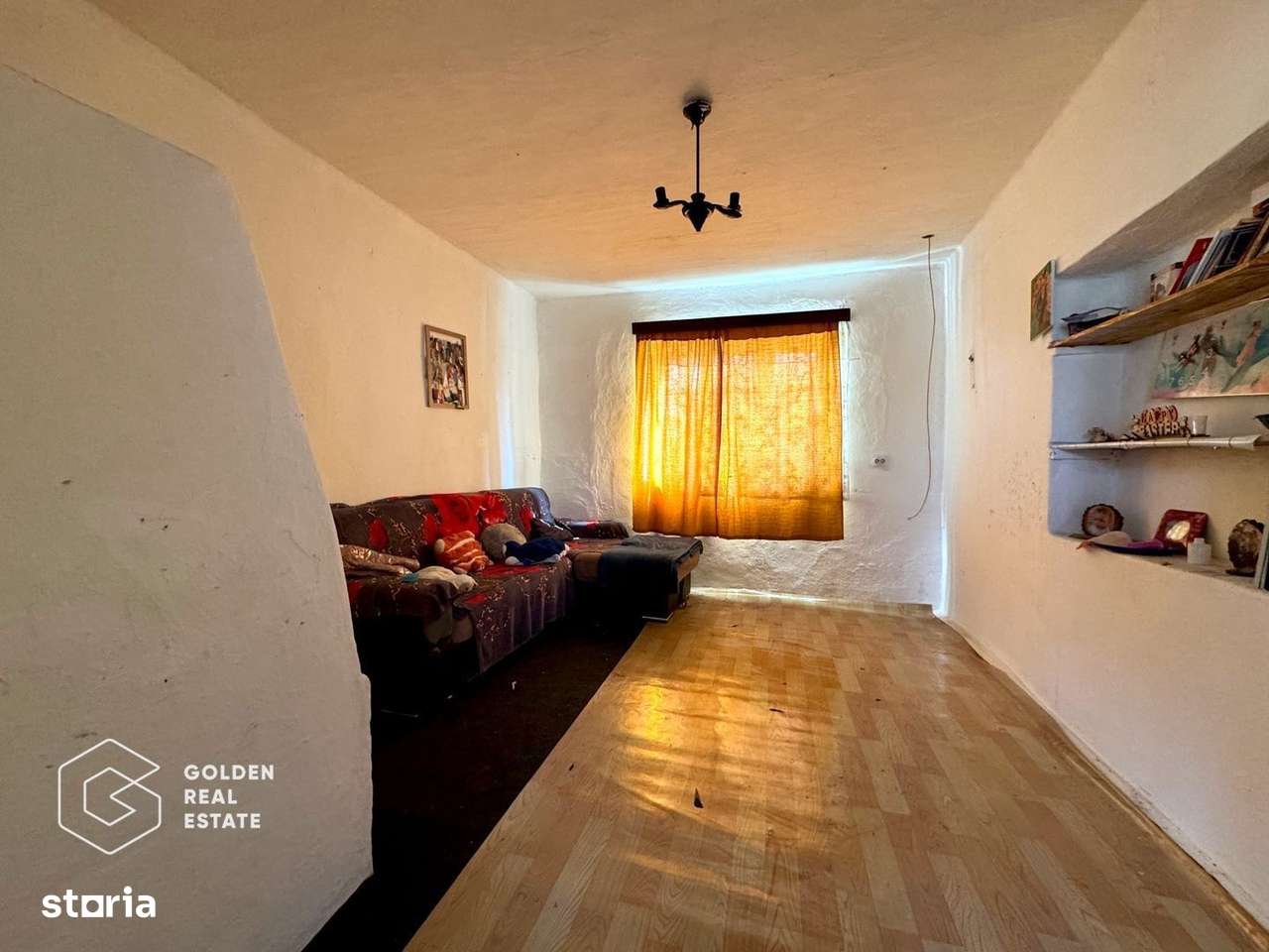 Casa cu teren 959 mp, Iratosu, Zona buna, Comision 0% - Imagine principală: 3/15