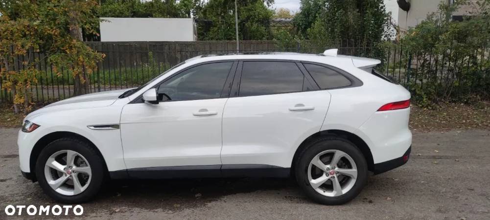 Jaguar F-Pace - 4