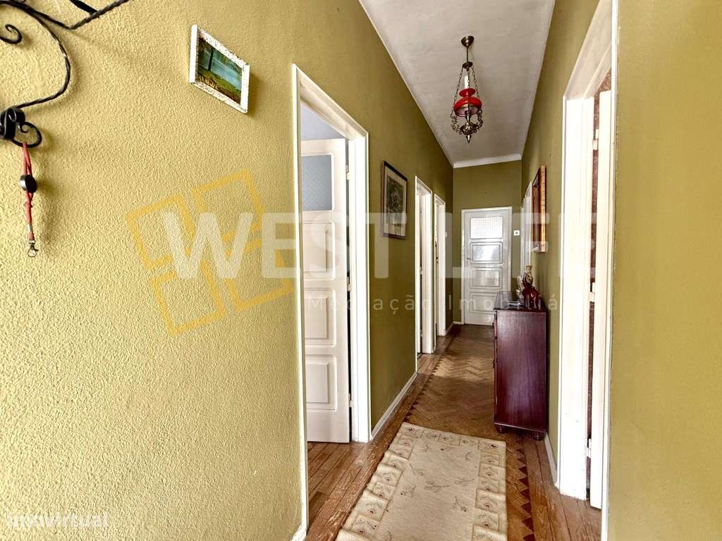 Moradia T4 com ELEVADO POTENCIAL - Centralidade - EXCLUSIVO WL - En... - Grande imagem: 5/25