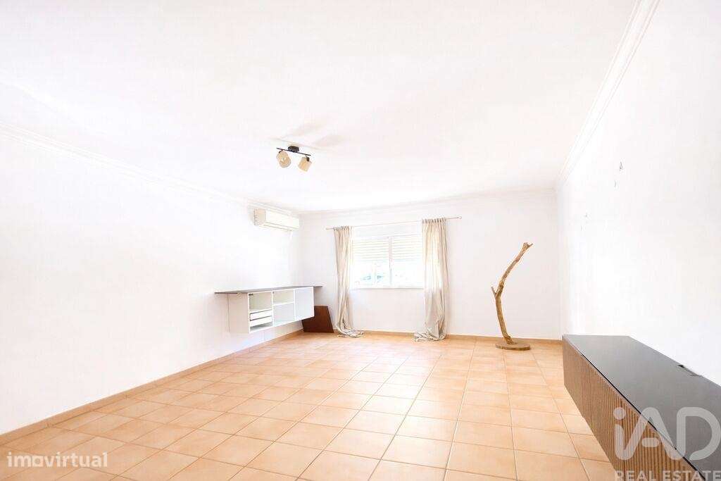 Apartamento T3 em Quelfes de 119,59 m2 - Grande imagem: 3/22