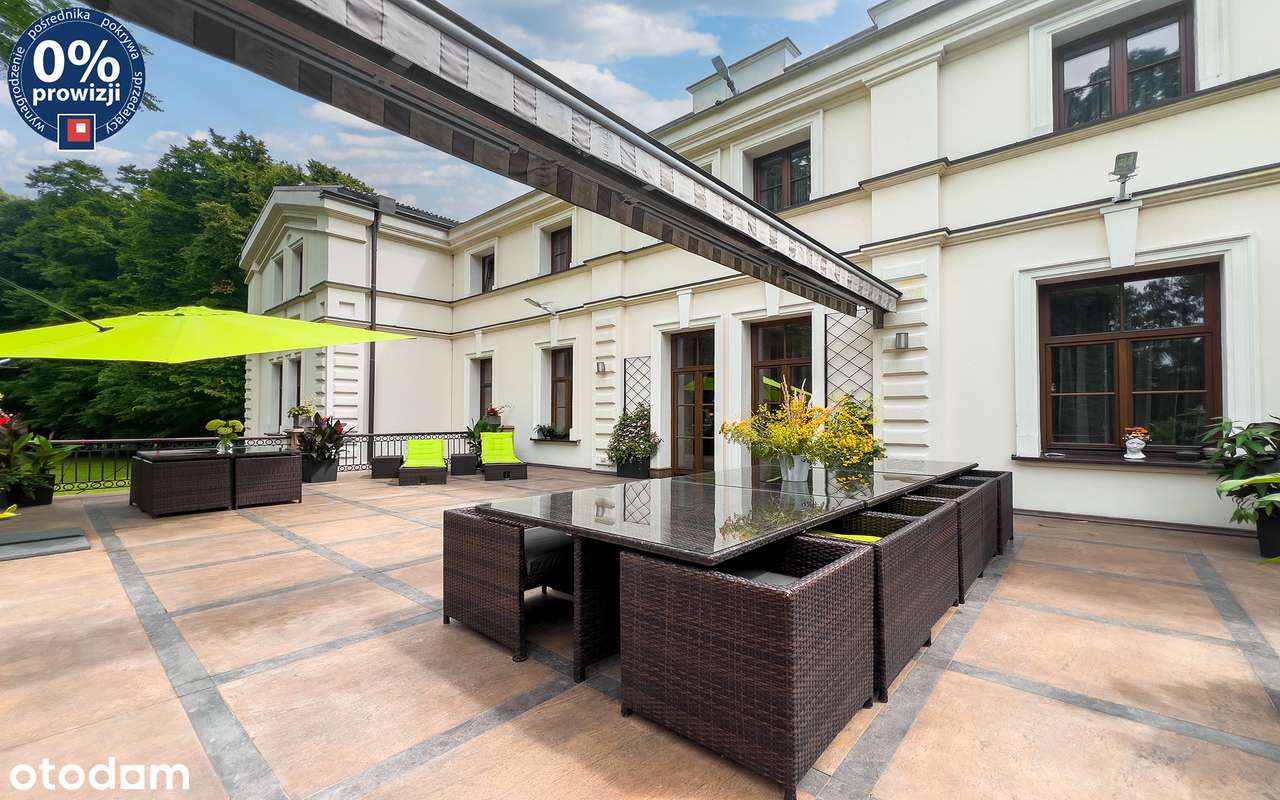 Prestiżowa rezydencja z basenem i zabytkowym parkiem | Cieszanowice.-13