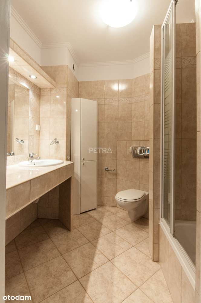 Blisko CH Arkadia i metra Dworzec Gdański-13