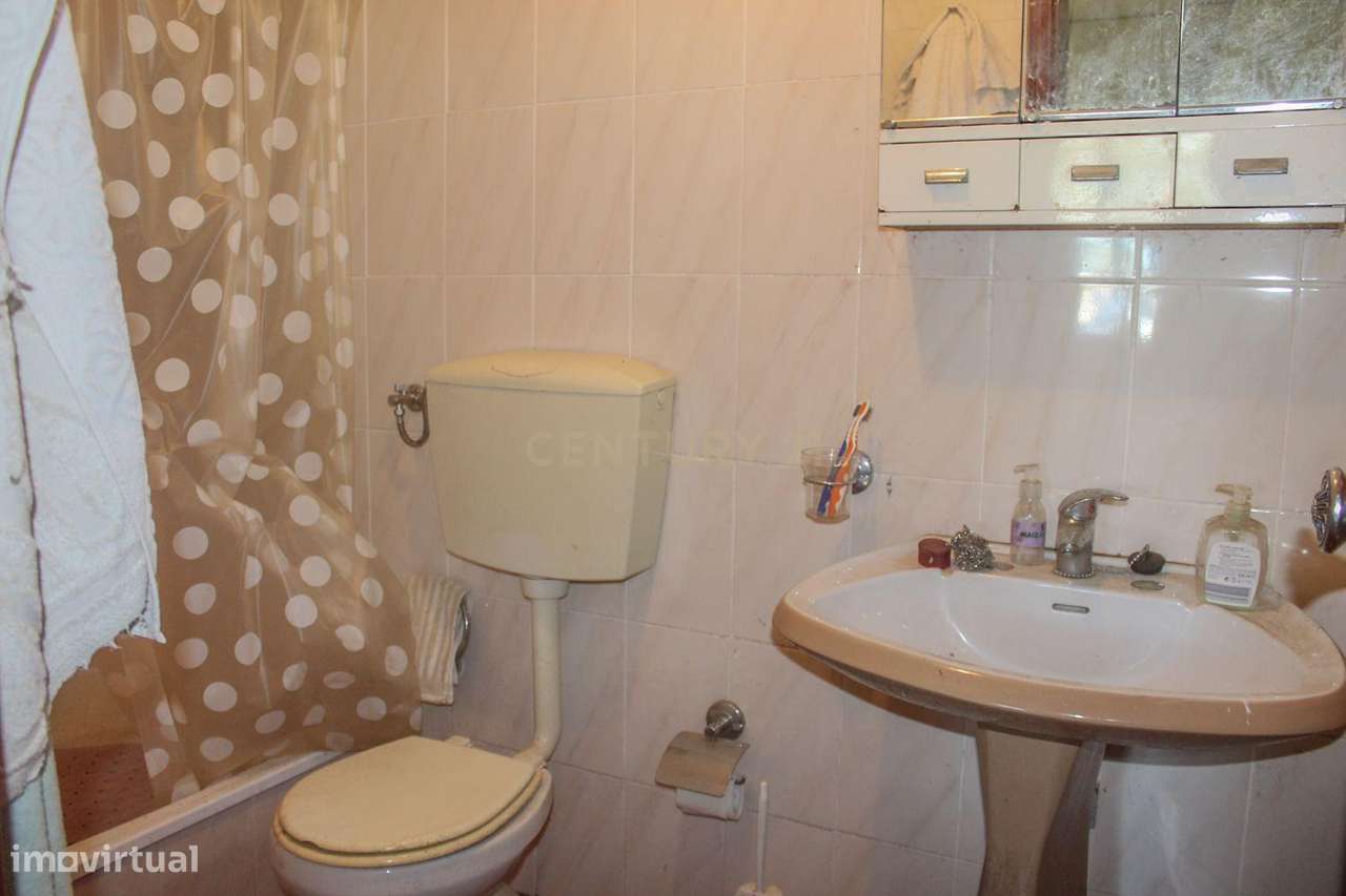 Quinta em Lirião, a 3 km de Castelo Branco junto ao Parque de Campismo - Grande imagem: 3/28