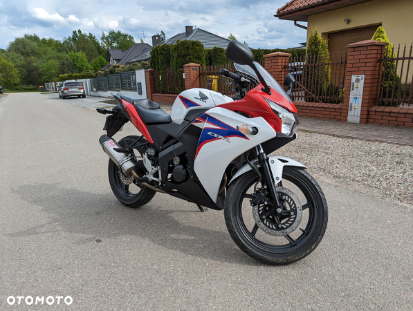 Honda CBR - 1