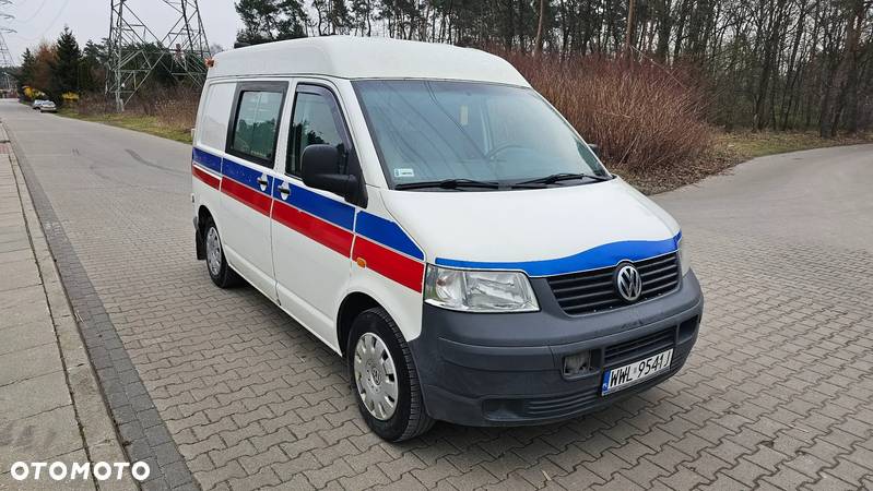 Volkswagen Transporter - 1