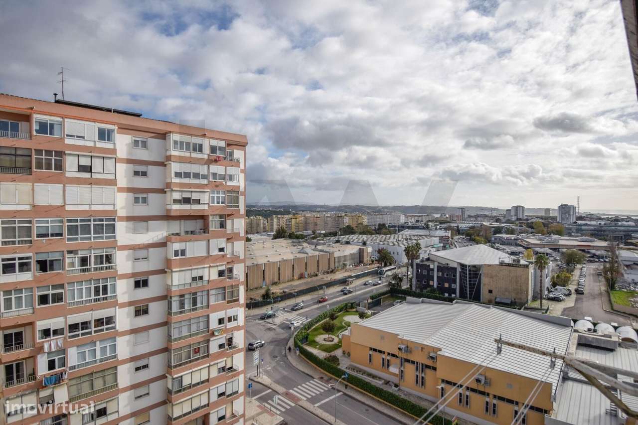 T3 com Sala Dupla em Carnaxide-26