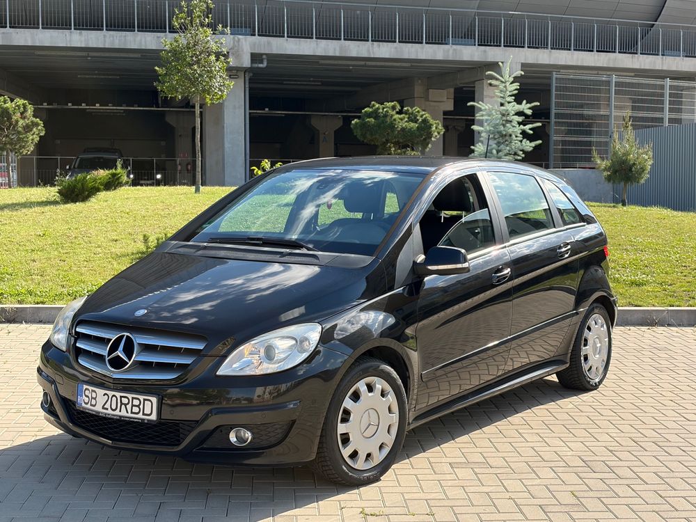 Mercedes-benz B 180 2009