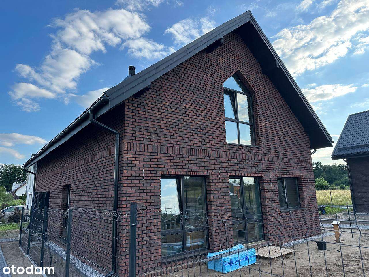 Dom z ogrodem w zielonych Pruszowicach | Bawarskie wiązanie | Ogródek - Pełny obrazek: 5/20