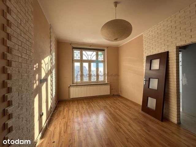 Zabytkowa kamienica w Centrum Trzemeszna na sprzed-8