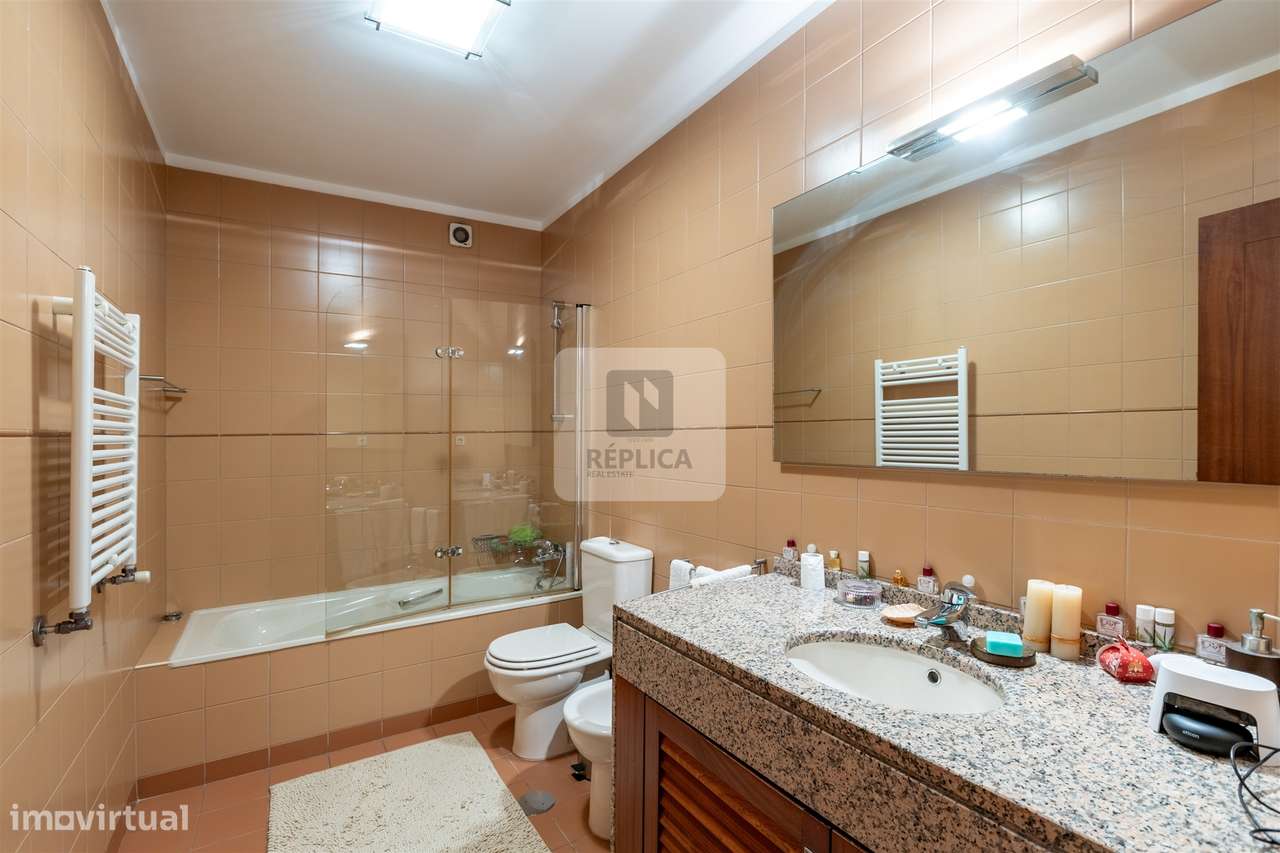 Moradia T5 com jardim e garagem | Senhora da Hora, Matosinhos-20