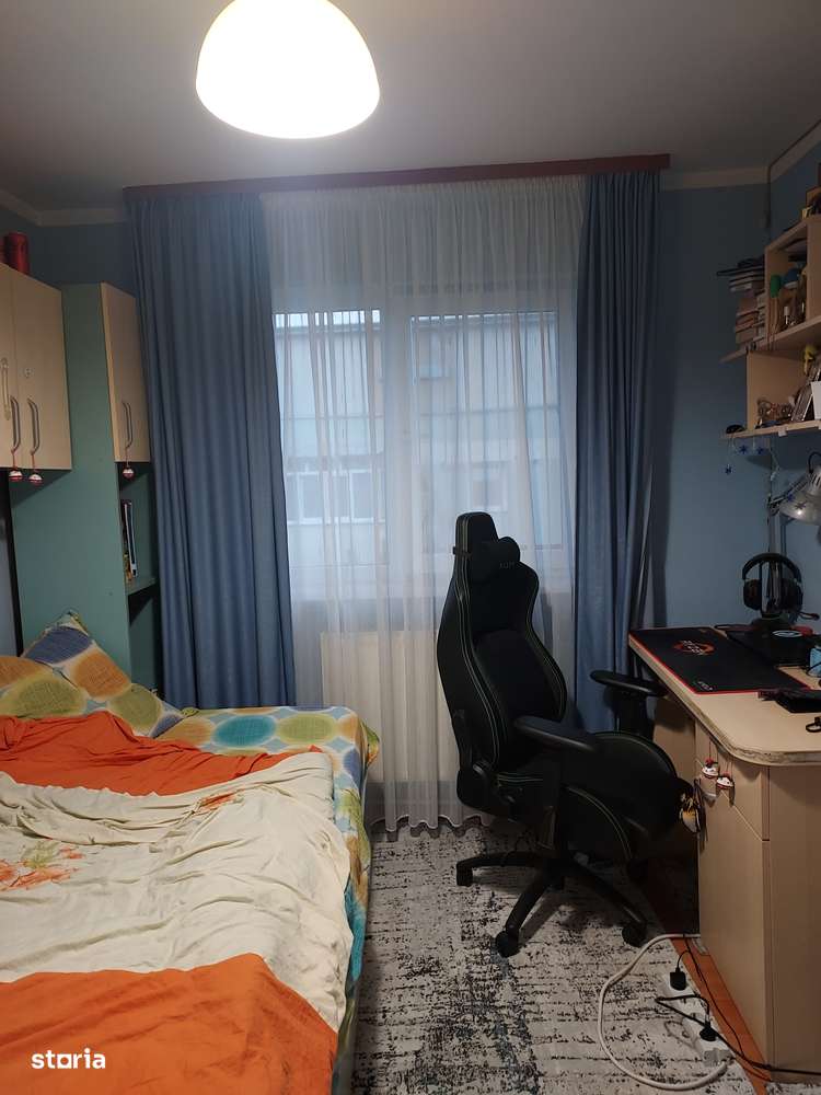 George Enescu - 3 camere decomandate, mobilate si utilate, boxa-2