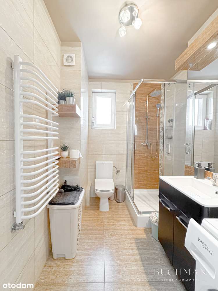 Przytulne mieszkanie z 2 miejscami parkingowymi na zamkniętym osiedlu-11