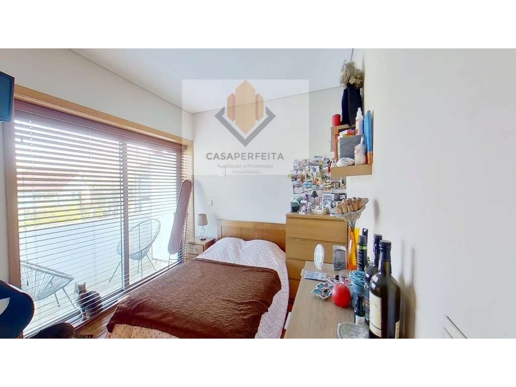 Moradia T3 + Escritório com Espaço Exterior - Mafamude - Junto a Sa...-23