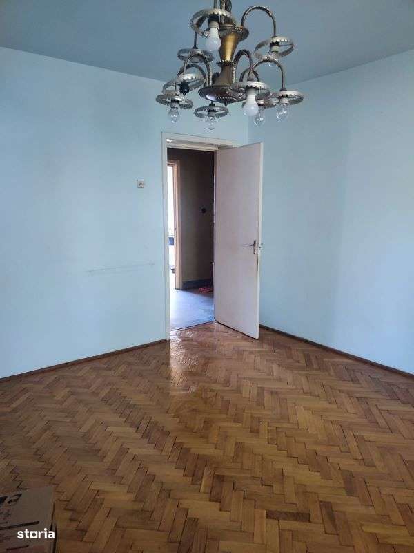 Apartament de vanzare - Imagine principală: 4/6