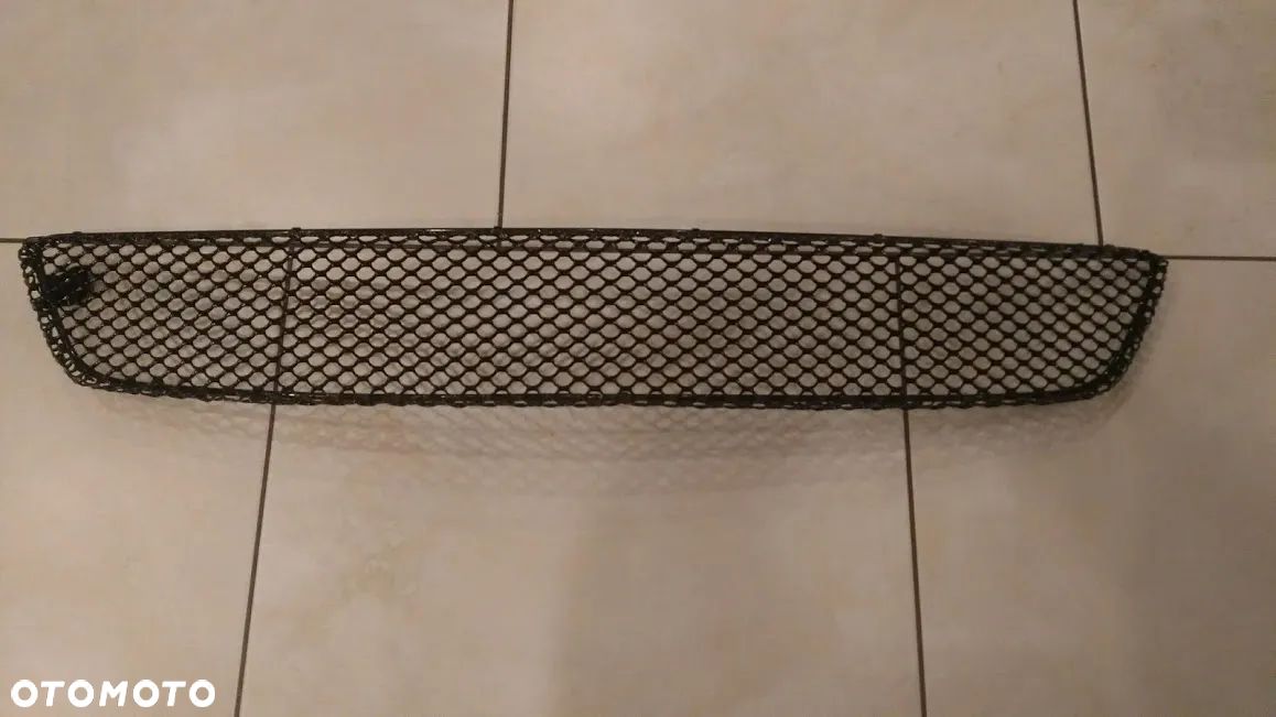 Kratka ramka halogenu grill zderzaka Mercedes SL 230 AMG - 1