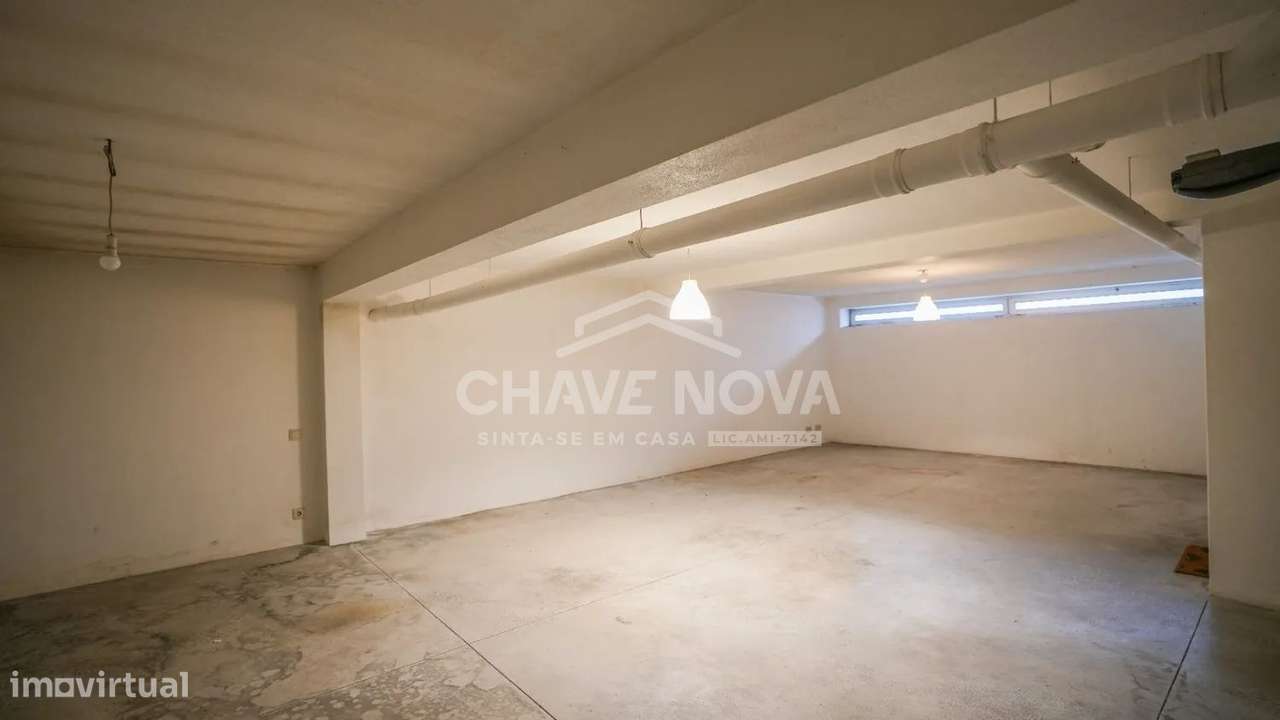 Moradia Geminada V4, situada em Pedroso,Carvalhos Vila Nova de Gaia.-16