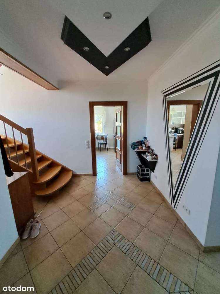 dom wolnostojący, spokojna okolica - Pełny obrazek: 2/17