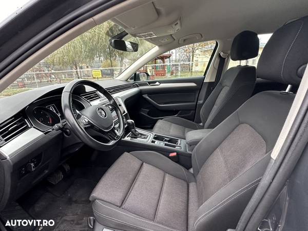 Volkswagen Passat Variant 2.0 TDI DSG (BlueMotion Technology) Comfortline - 14