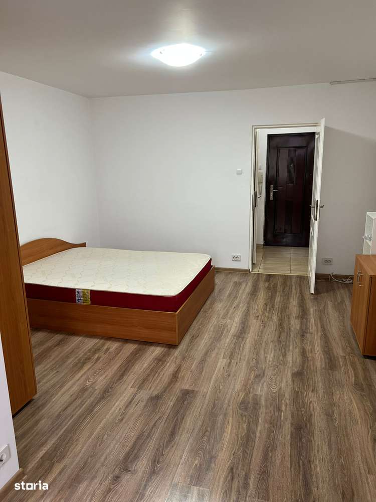 Costin Georgian stradal 5 min metrou - Imagine principală: 5/8