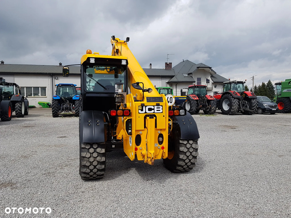 JCB 542-70 Agri Super 2020R - 8