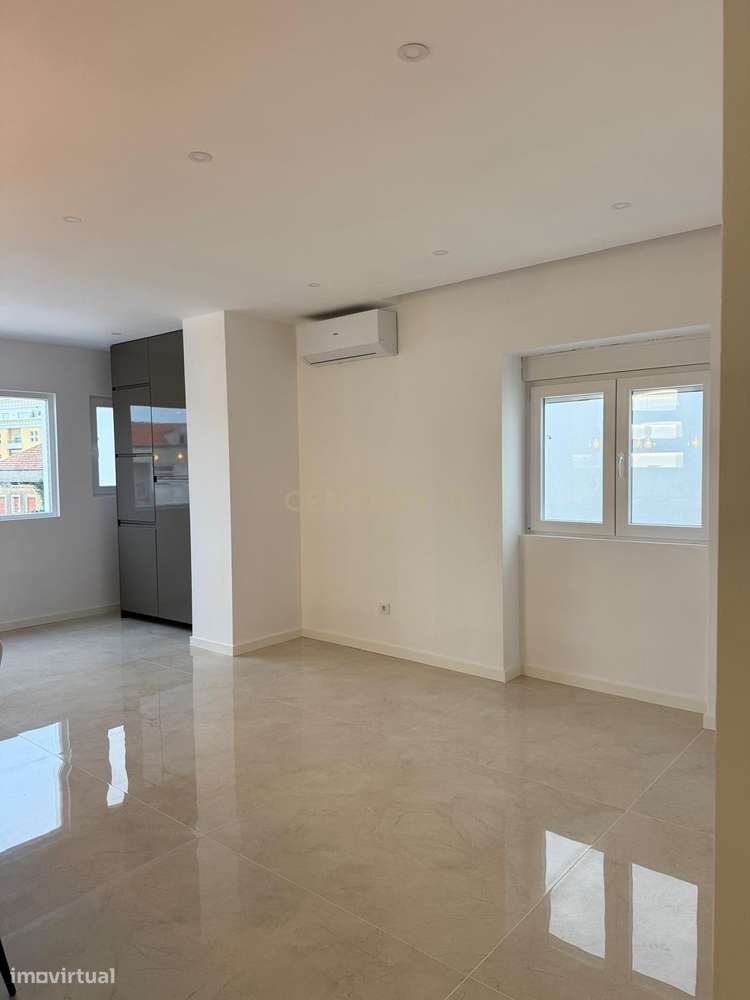 T3 requalificado no coração de Torres Vedras.-5