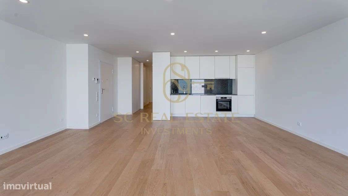 Excelente T3 Novo, com vistas deslumbrantes sobre o Atlântico.-5