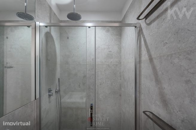 Apartamento T2 renovado com vista rio, em frente ao Panteão Nacional-45