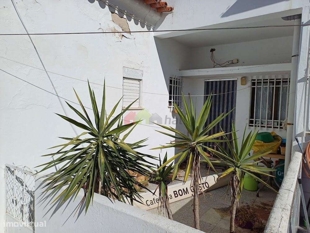 Moradia T2 - Évora - Grande imagem: 2/13