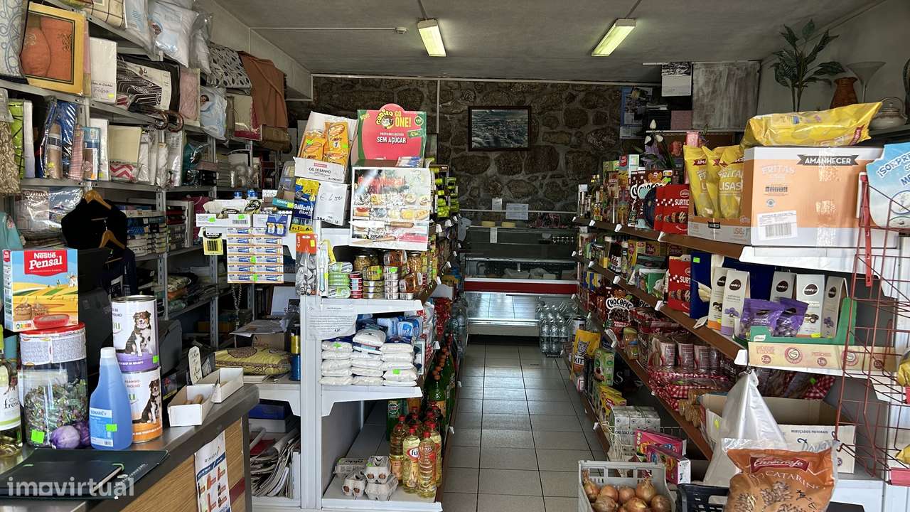 ESPAÇO COMERCIAL PARA VENDA   NA VILA DE GONÇALO - UMA OPORTUNIDADE ÚN-9