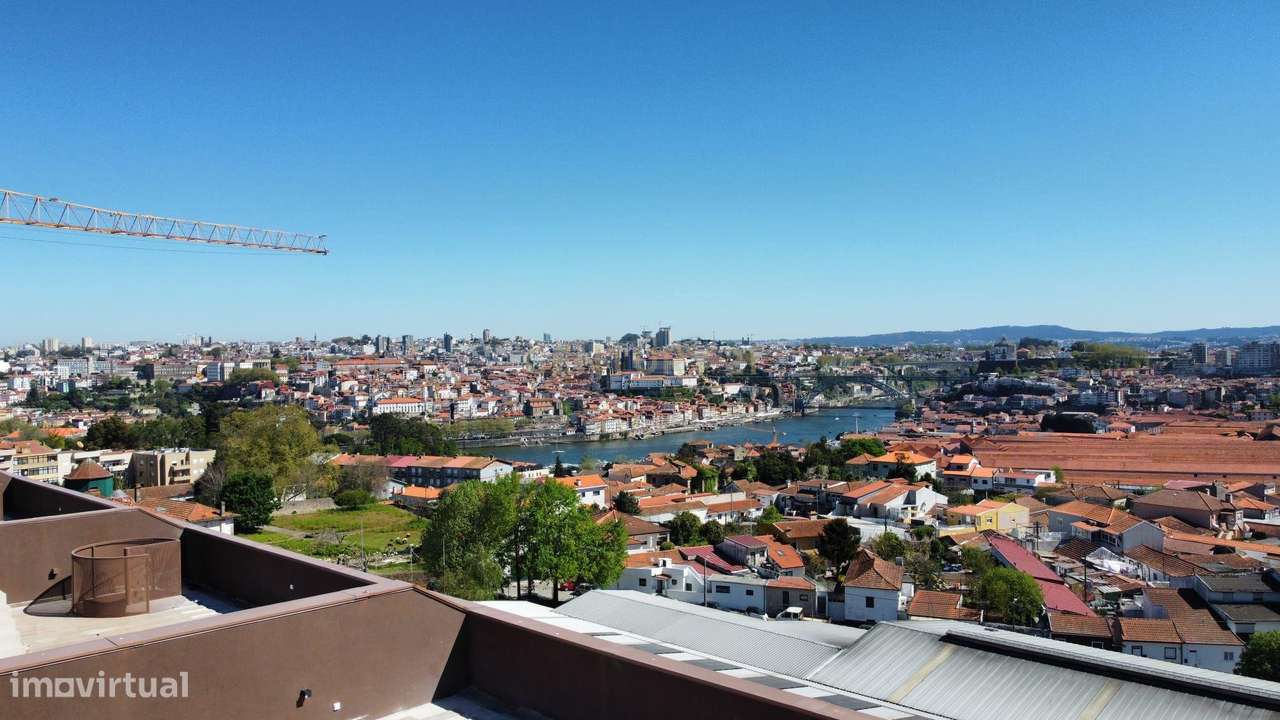 Apartamento T3 Duplex Piscina Privativa em Empreendimento Douro Nobili-30