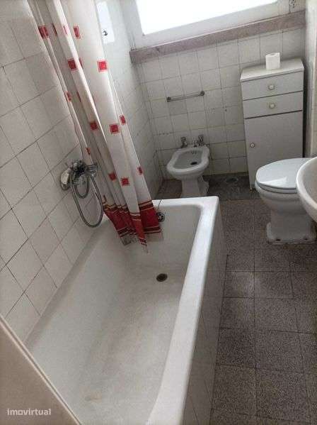 Apartamento T1 Lisboa Av. Roma - Grande imagem: 5/12