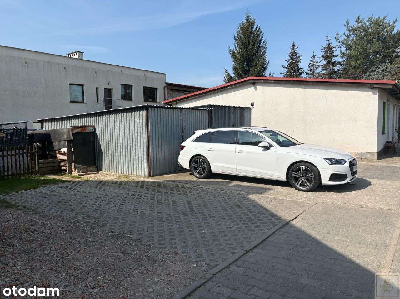 Mieszkanie+ogród+garaż+budynek gospodarczy-13