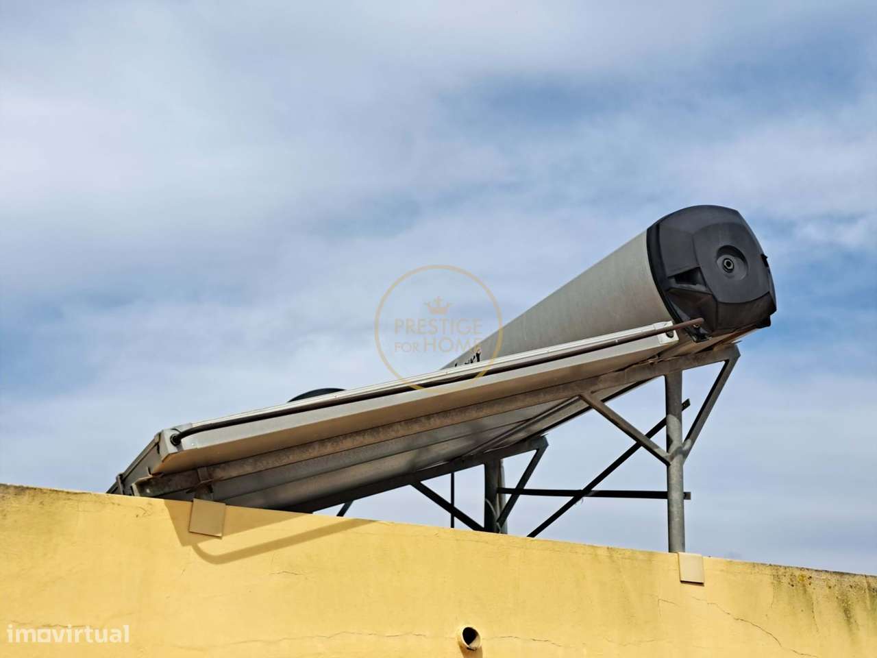 Apartamento T3 de Qualidade Superior com Garagem em Box, Arrecadação e-40