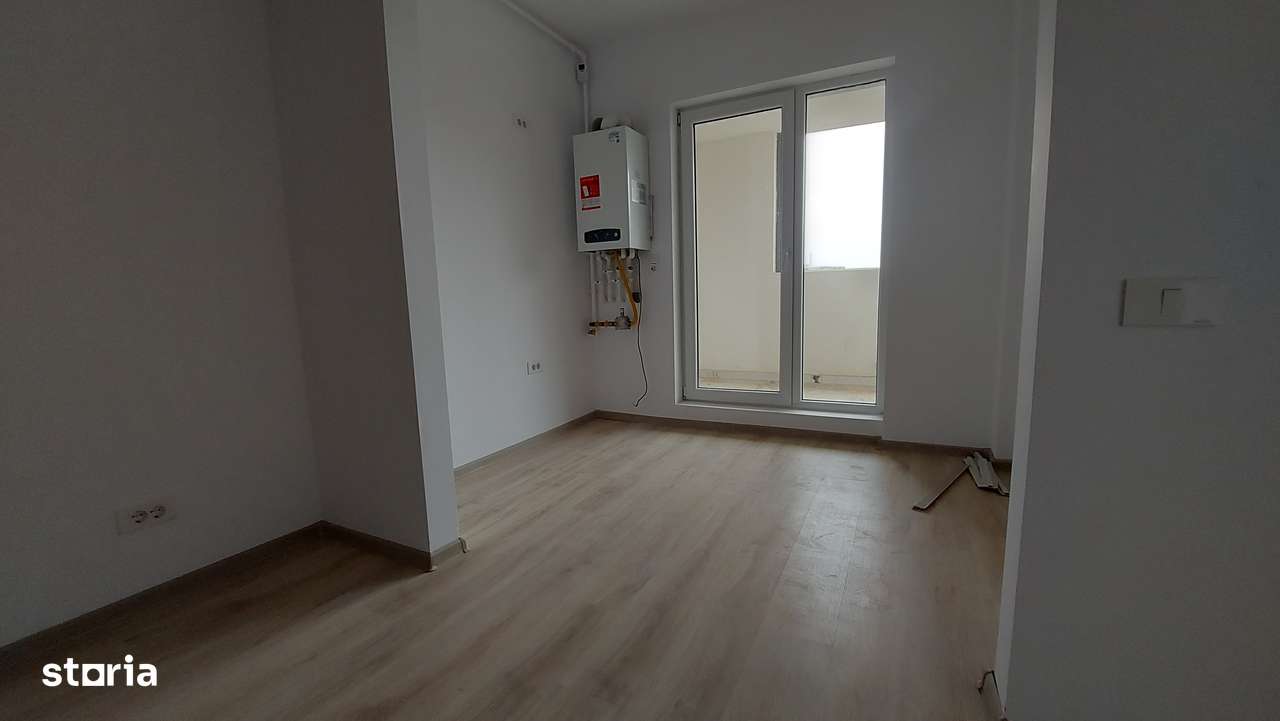 Metrou Berceni 5 Min - OCAZIE 2 camere GATA 44 mpu Etaj 1 vedere ne-8