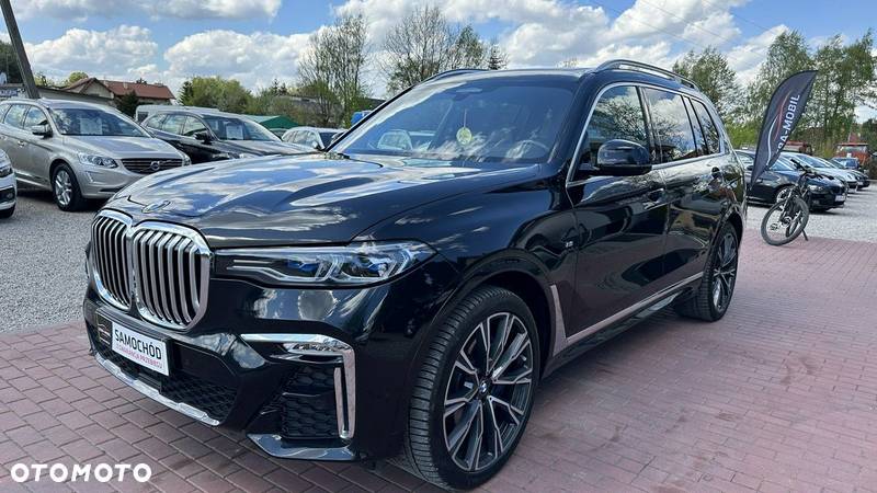 BMW X7 - 7