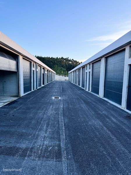 Arrenda-se Garagem (Box) Torres Vedras - Grande imagem: 5/5