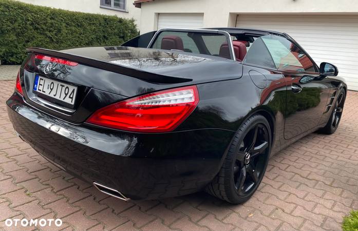 Mercedes-Benz SL 350 7G-TRONIC - 12