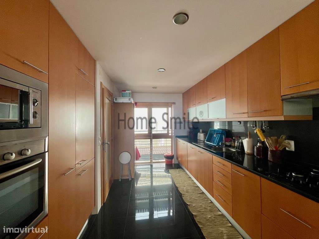 T3 EM CONDOMINIO COM PISCINA. VISTA MAR-6