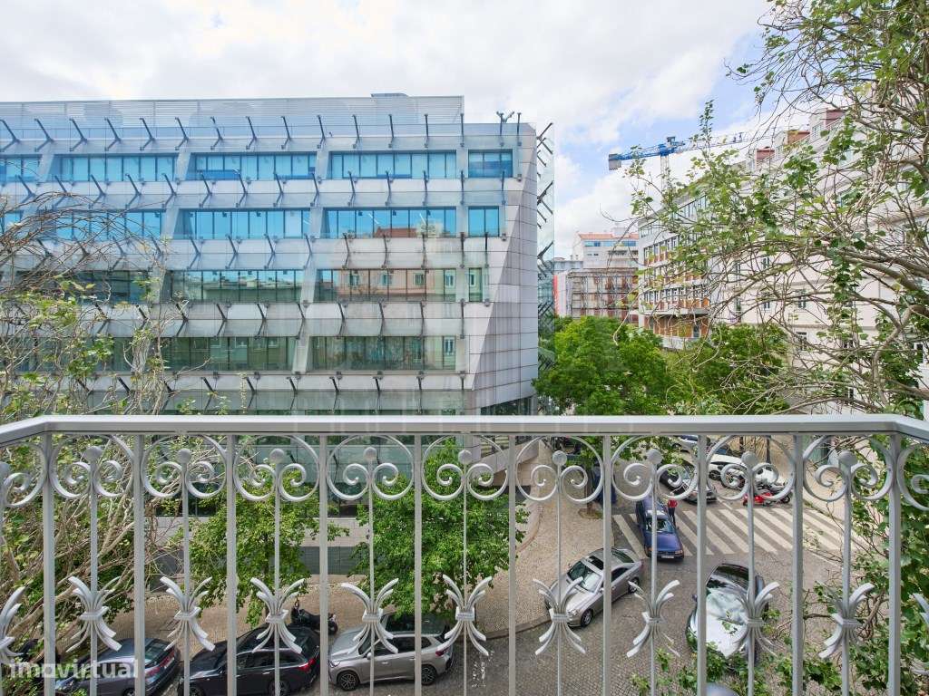 APARTAMENTO T2 PREMIUM EM LOCALIZAÇÃO NOBRE DE LISBOA-59