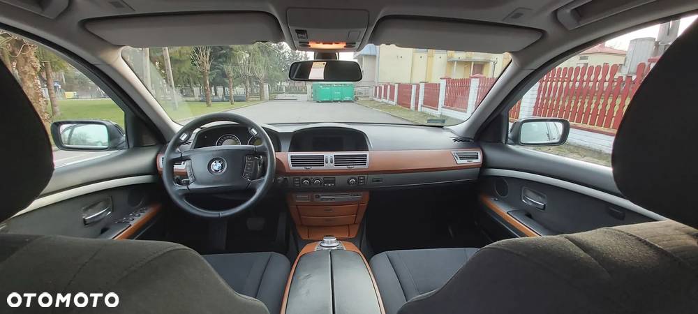 BMW Seria 7 730d L - 17