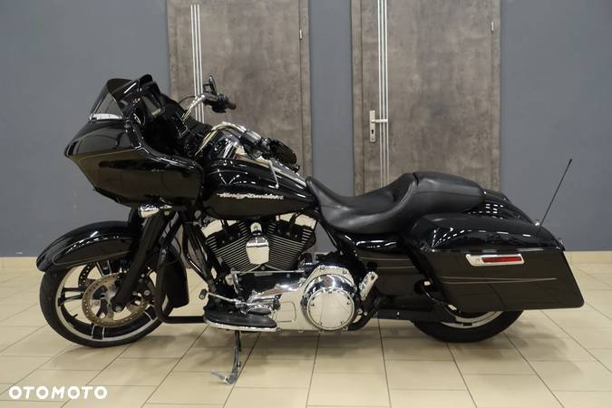 Harley-Davidson Touring Road Glide - 7