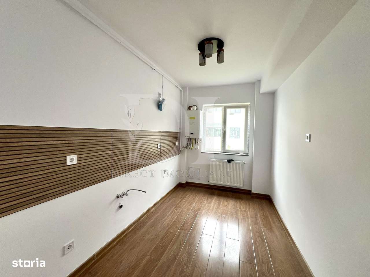 Apartament la cheie / etaj intermediar / Zona Terra - Imagine principală: 4/13