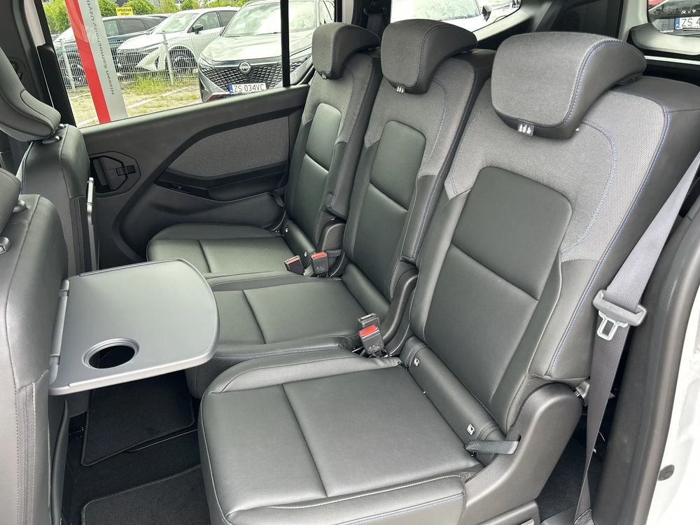 nissan townstar