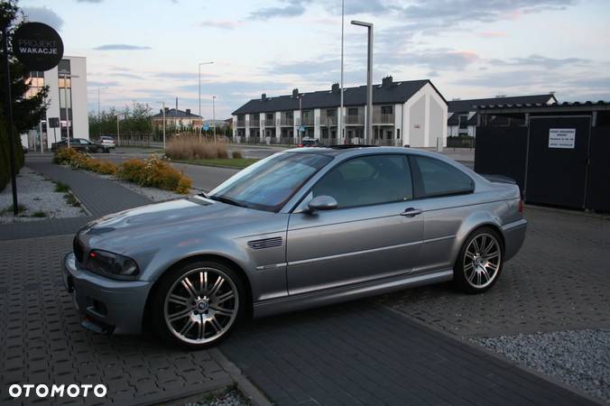 BMW M3 Standard - 24