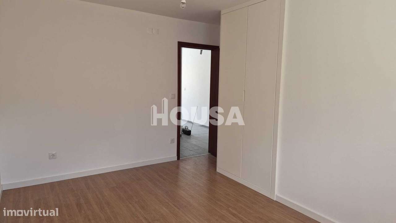 Moradia T3 Renovada | Azoia – Leiria-10